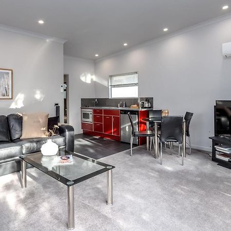 Villa Two Four Cologne Martinborough Exterior foto