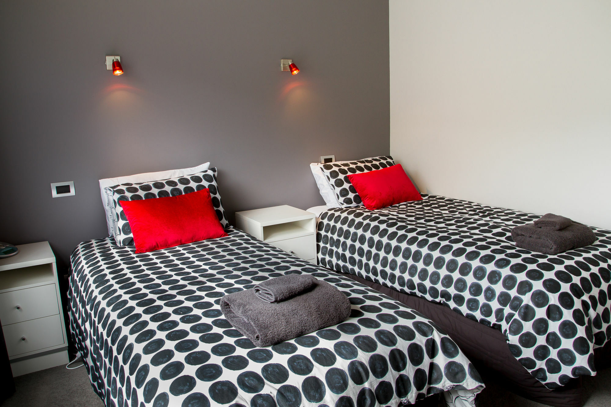 Villa Two Four Cologne Martinborough Exterior foto